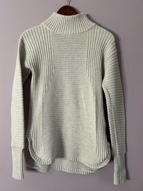 Akini Mixed Ribbed Mock Neck Light Gray Tunic Sweater Size Small